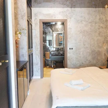 Cozy Constellations Apartment